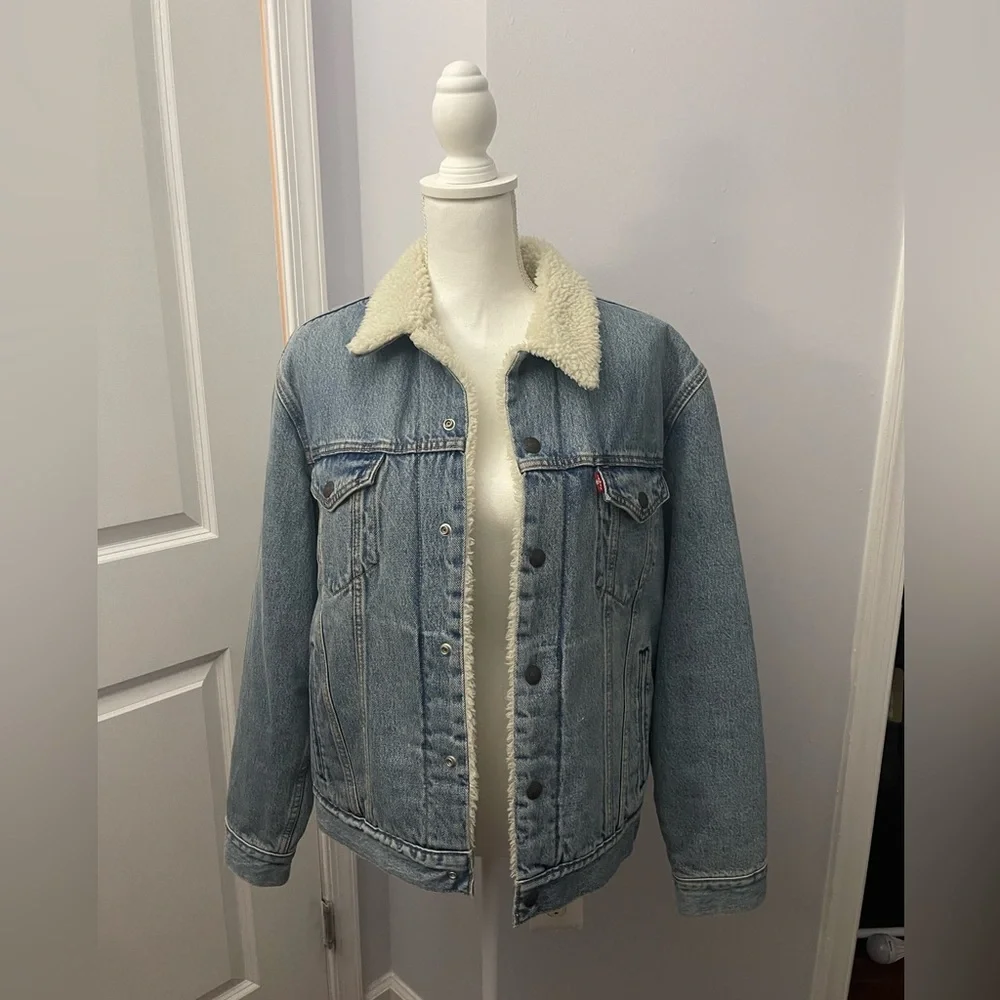 Levi’s jacket - Picture 1 of 3
